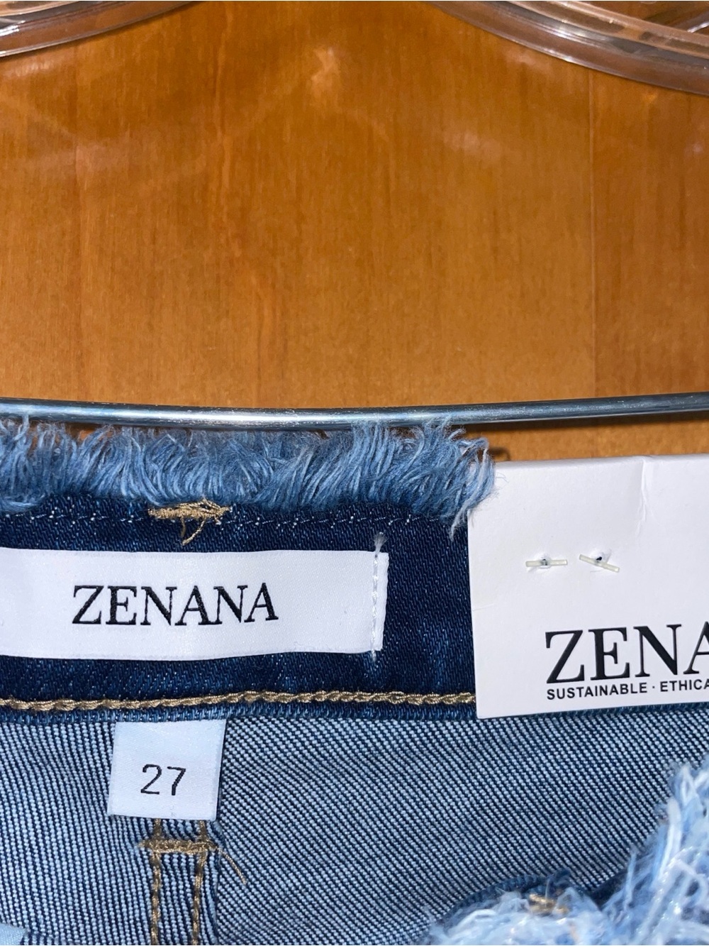 Zenana Outfitters Dark Blue Flared Wide Leg Jeans Sz.27 - Picture 5 of 6
